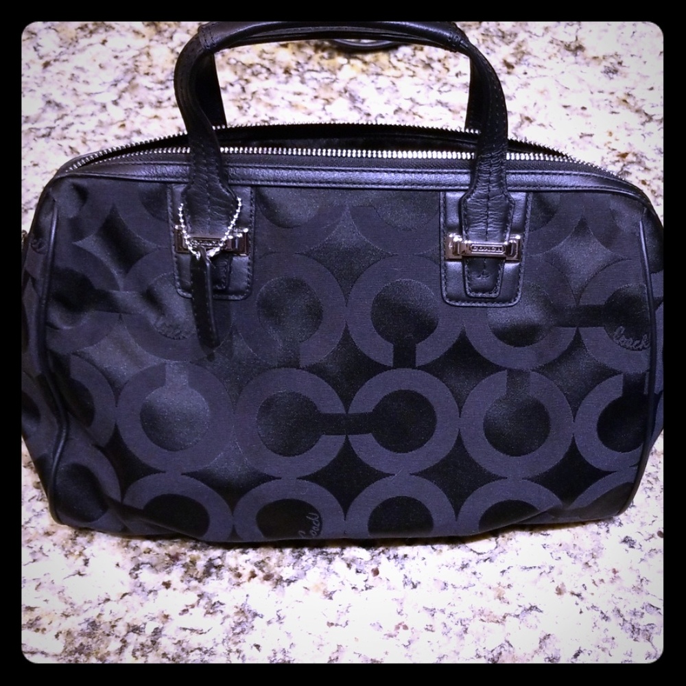Coach medium handbag